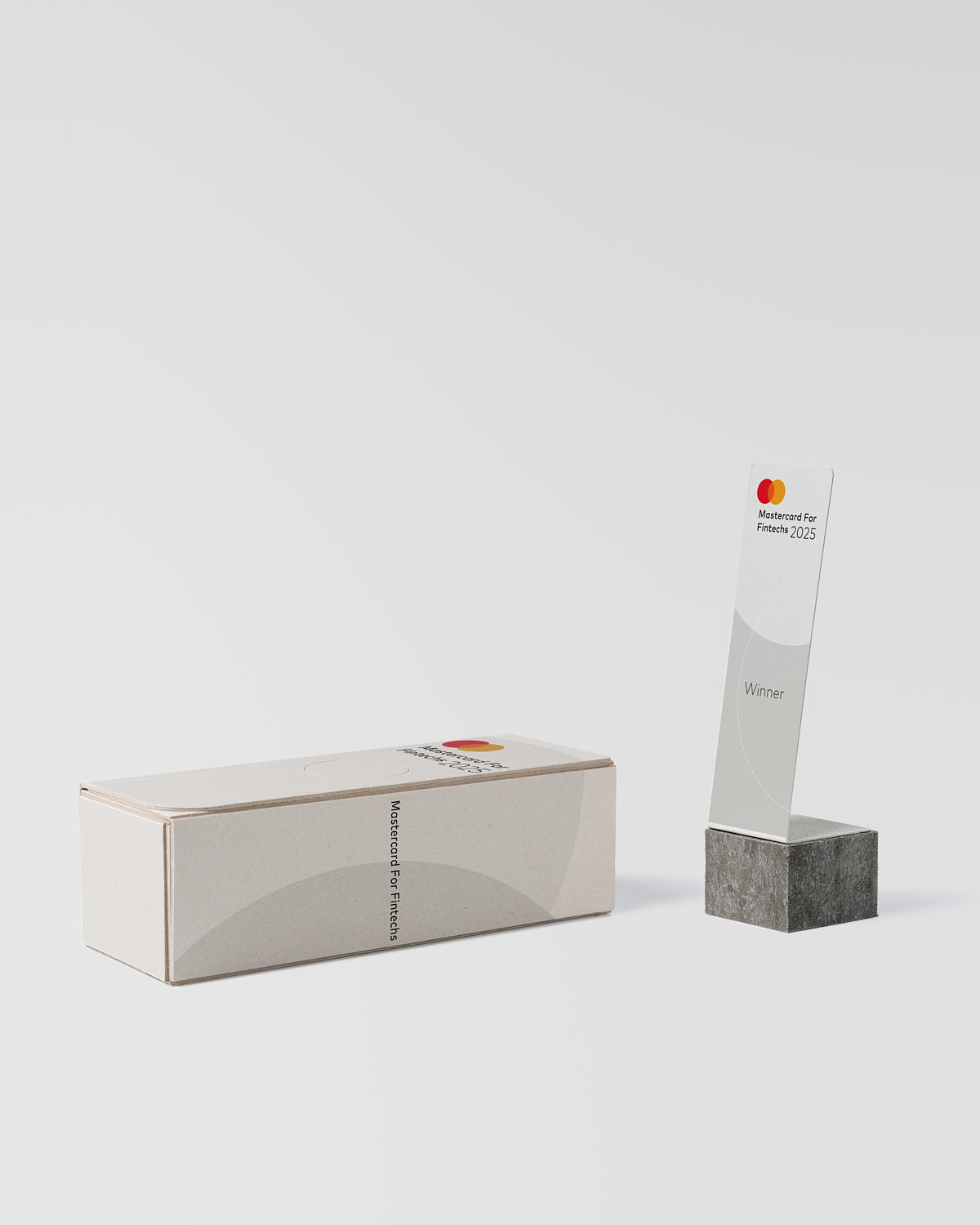 bo&icirc;te de pr&eacute;sentation personnalis&eacute;e Totem Sustain Awards